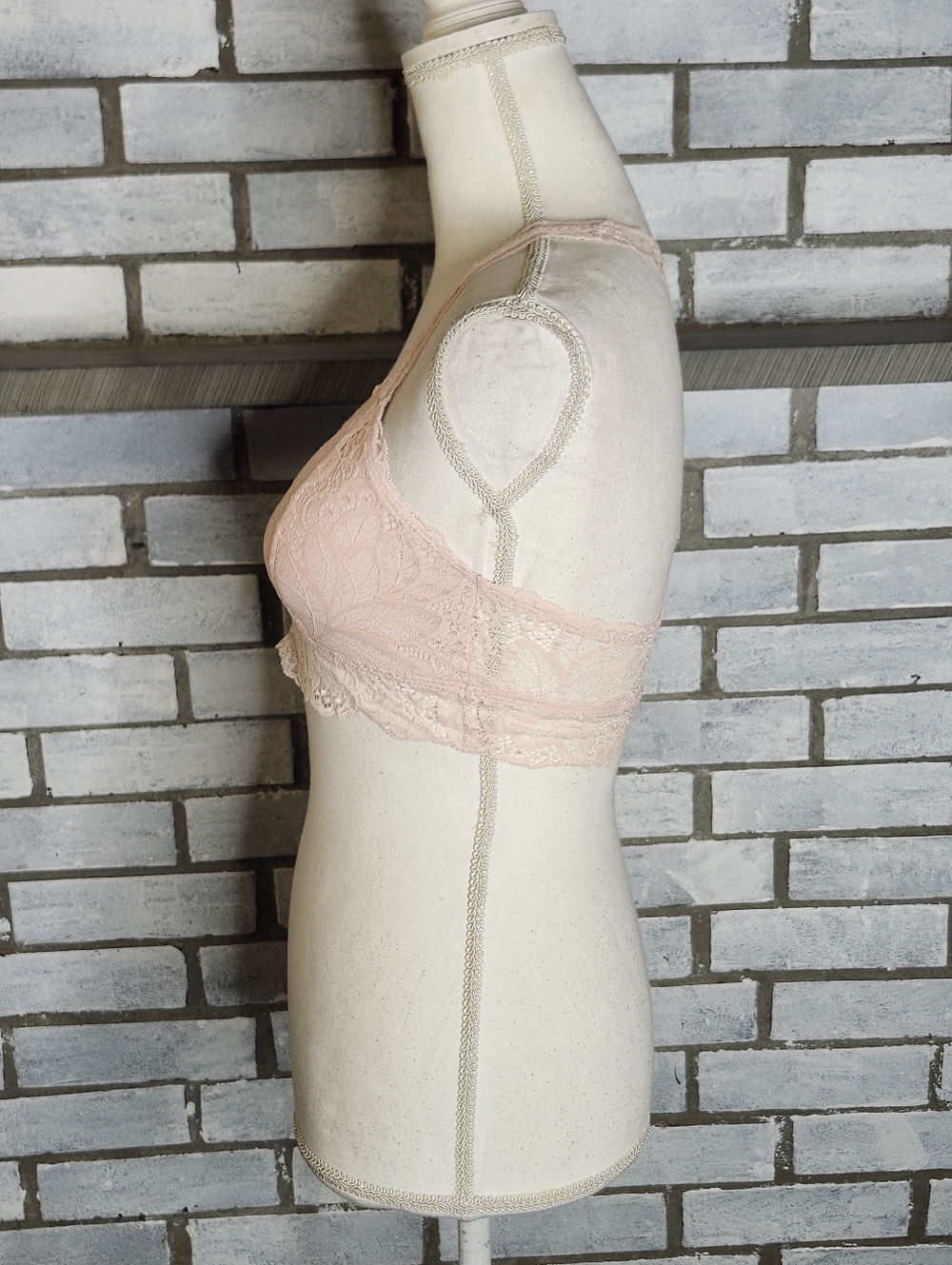 • Auden Size Small S Lightly Lined Lace Racerback Bralette Bra Light Pink - Picture 3 of 8